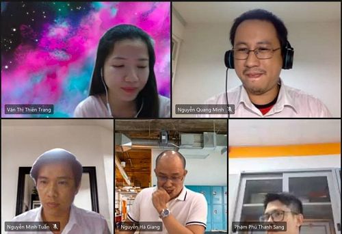 okviphoatdong store acceptance to the scientific research topic on e-commerce platform of IT faculty’s lecturers