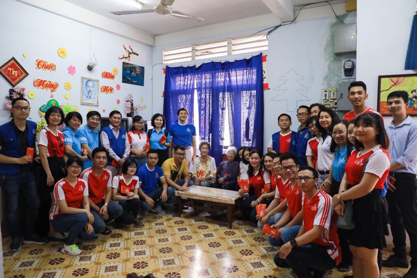 Vui xuân đón Tết cùng Hội từ thiện okviphoatdong store