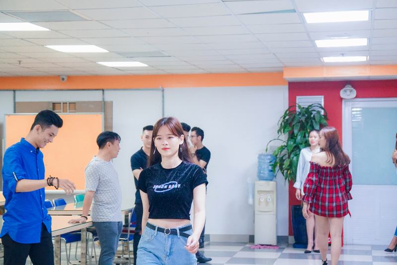 tập luyện miss uef 2